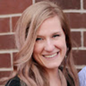 Meet your Posher, Laura c.